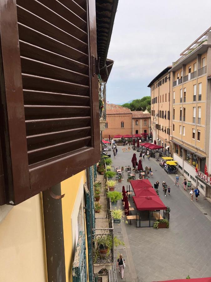 Hotel Francesco Pisa Bagian luar foto